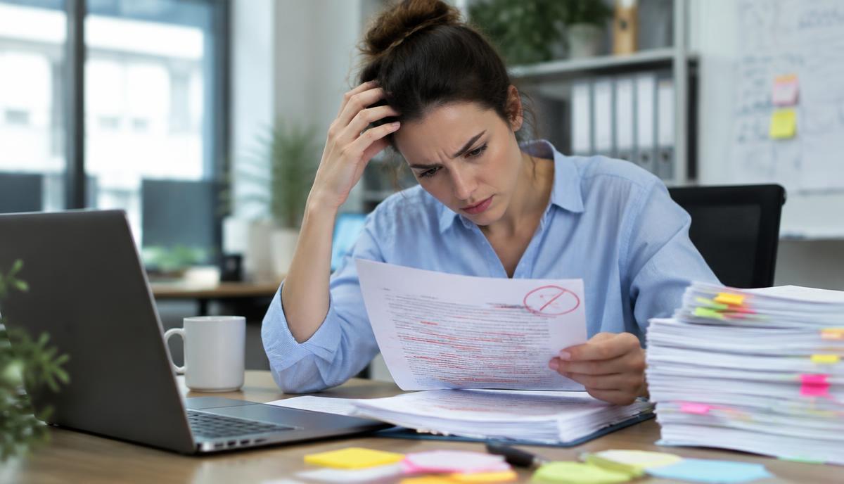 Como reduzir o retrabalho operacional antes de investir em IA